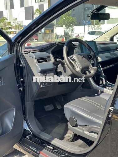 Mitsubishi Xpander Cross 2024 Đen 17.500 km