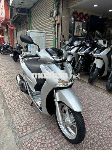 SH 150i 2022 Xám Bạc BSTP 88484 Chính Chủ