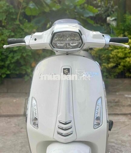 Vespa Sprint 125 Abs 2017 Trắng đèn led Bstp 9 chủ