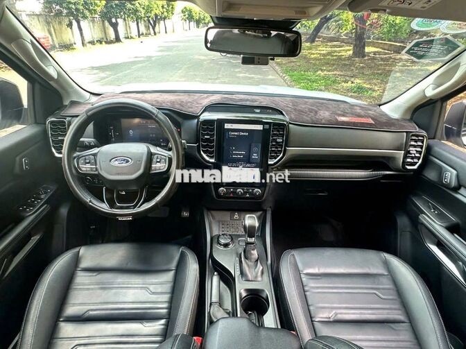 Ford Ranger 2025 Sport 4x4 Trắng 14.000km