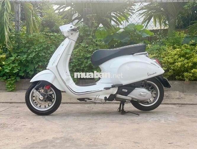 Vespa Sprint 125 Abs 2017 Trắng đèn led Bstp 9 chủ