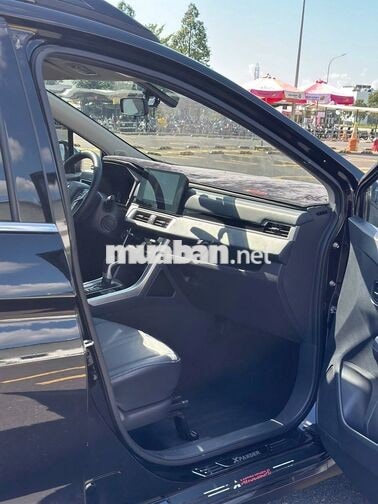 Mitsubishi Xpander Cross 2024 Đen 17.500 km