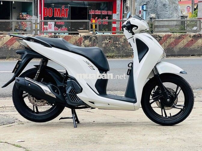 Honda SH 150 2017 Trắng đen