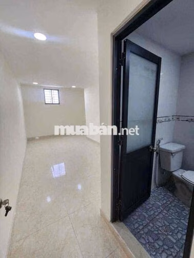 Cho thuê nhà 1 lầu, 50m2, hẻm 2172, QL1A, TMT, Q12, gần CVPM QT