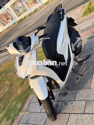 Honda SH 2022 Trắng Tiết kiệm xăng