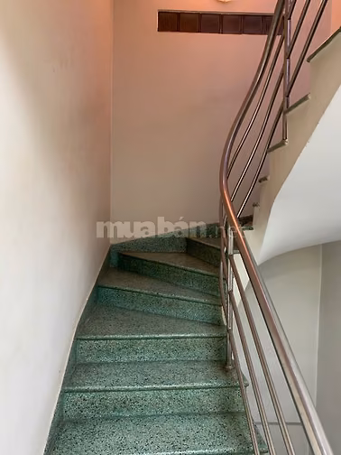 Bán nhà Cao Văn Lầu Quận 6 4mx16.5m. Liên hệ : 0938363666 (Kim)