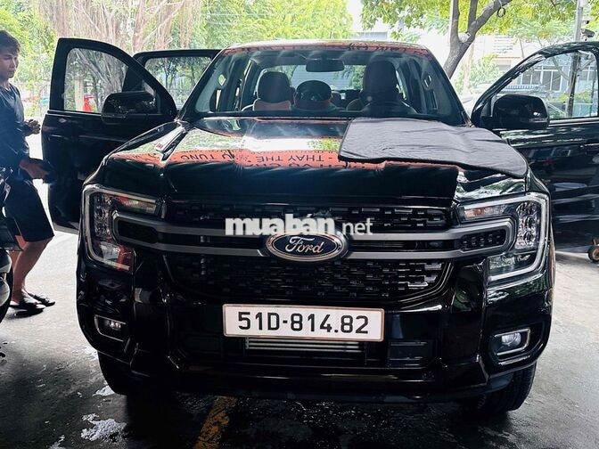 Ford Ranger XLS 2025 1 cầu Tự động 14.000 km Đen