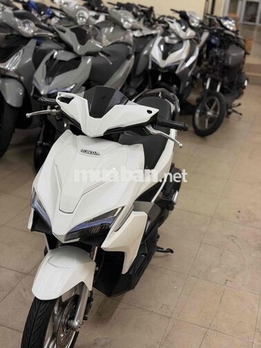 Ab 125 2017 trắng bạc máy rin keng nợ xấu trả 8tr5