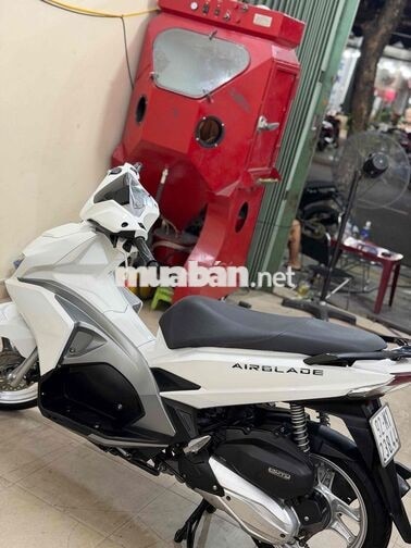 Ab 125 2017 trắng bạc máy rin keng nợ xấu trả 8tr5