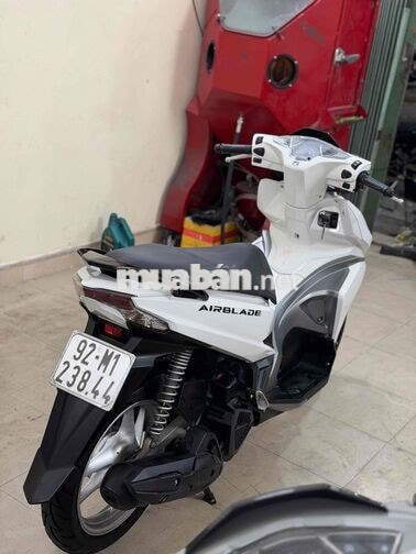 Ab 125 2017 trắng bạc máy rin keng nợ xấu trả 8tr5