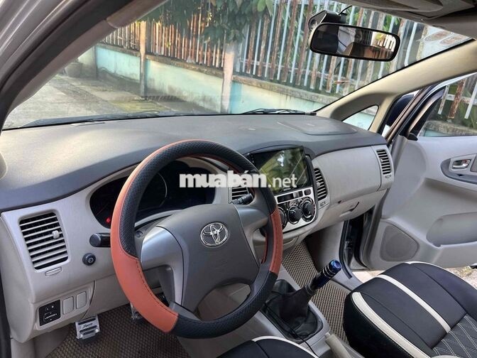 Innova E 2015 bao zin không taxi