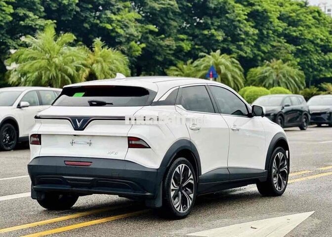 Hãng VinFast Thanh lý Vf6 Plus màu trắng 2026