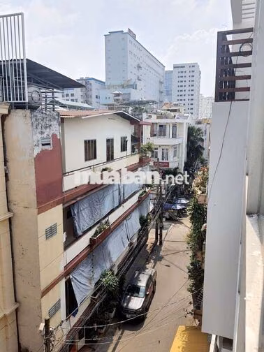 KTX SINH VIÊN Bình Thạnh Ngay Hàng Xanh Đầy Đủ Tiện Nghi