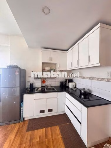 Cần bán căn hộ chung cư Bàu Cát 2, 50m2, 2PN, 2.55 tỷ, có sổ