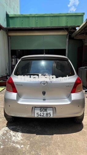 Toyota Yaris Nhật SỐ TỰ ĐỘNG Bạc 5 chỗ