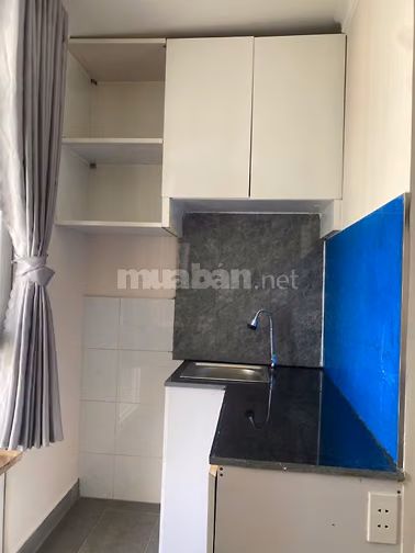 Chính chủ cho thuê CHDV chung cư Green Town Bình tân, 28m2, giá 3.7tr