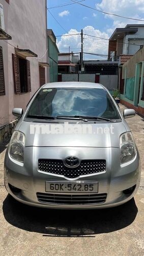 Toyota Yaris Nhật SỐ TỰ ĐỘNG Bạc 5 chỗ