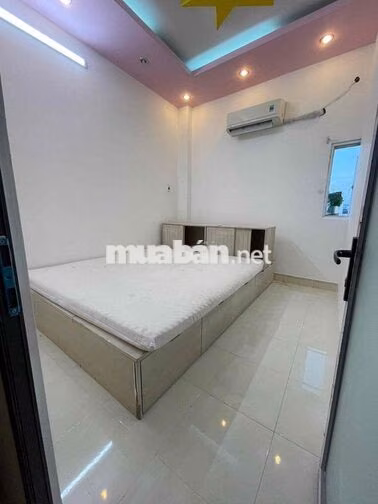 2 PHÒNG NGỦ BÌNH THẠNH CÓ CỬA SỔ TRỜI, FULL NỘI THẤT