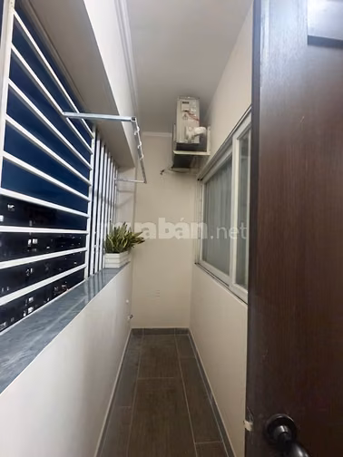 Chính chủ cho thuê CHDV chung cư Green Town Bình tân, 28m2, giá 3.7tr