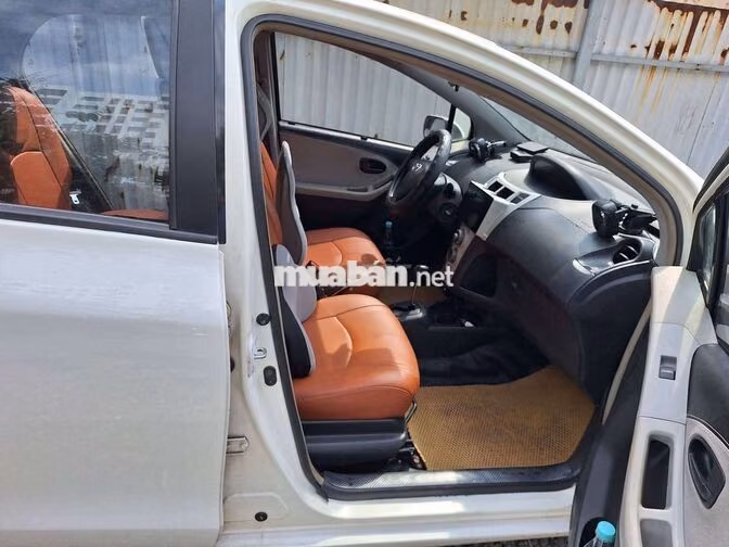 Toyota Yaris 2007 Trắng Tự động 140.000 km
