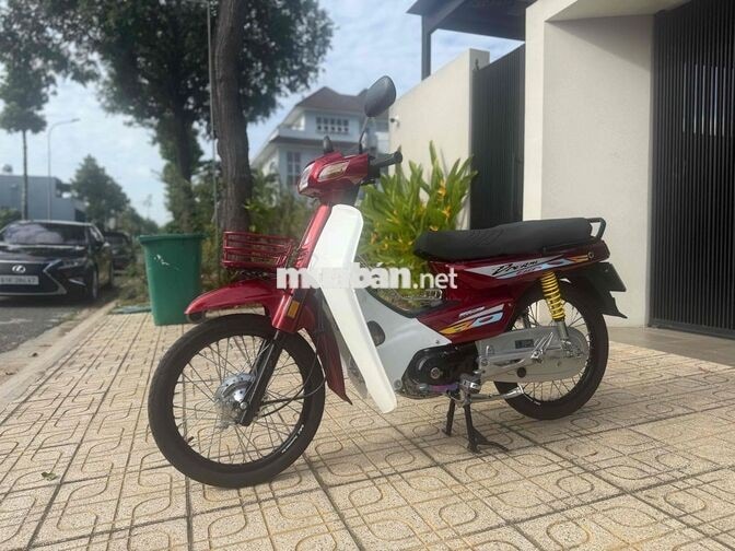 Honda Dream Đỏ trắng