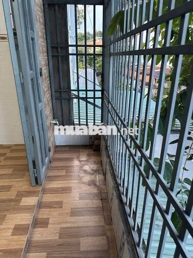 Nhà 2 mặt tiền Quận 12, gần chợ và Tô Ký