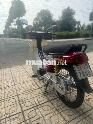 Honda Dream Đỏ trắng