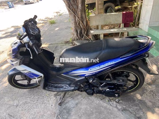 Yamaha Novo 5 Xanh trắng đen