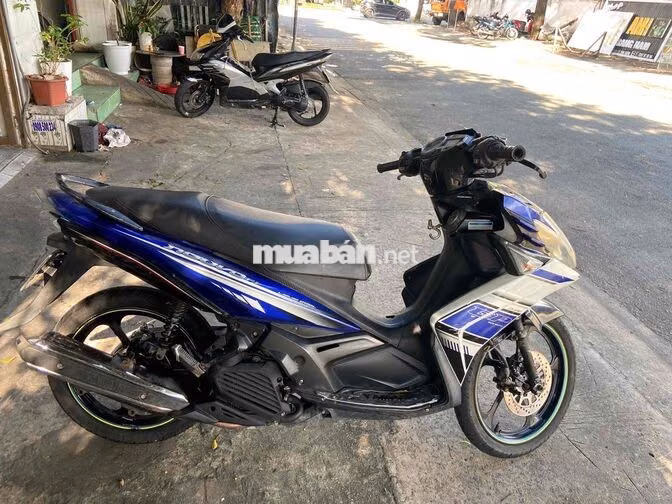 Yamaha Novo 5 Xanh trắng đen