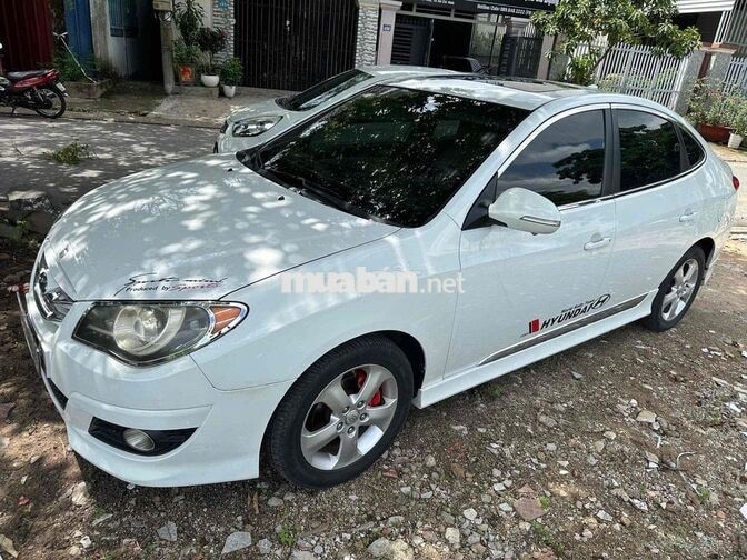 Hyundai Avante 2012 Trắng 100000 km