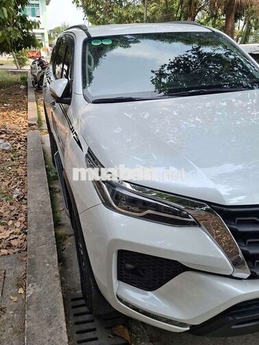 Toyota Fortuner 2022 Trắng 185.699 km
