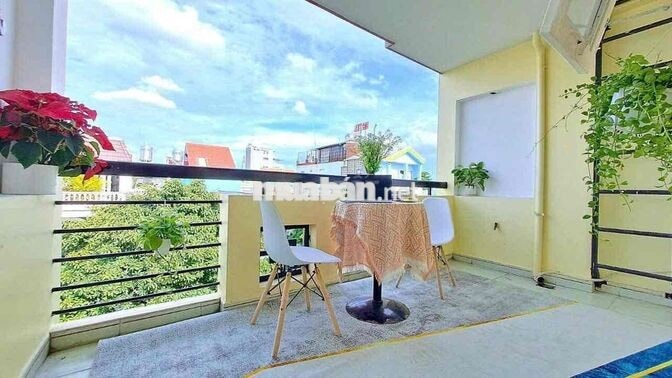 CĂN HỘ BANCOL RỘNG NGUYỄN VĂN KHỐI FULL NỘI THẤT