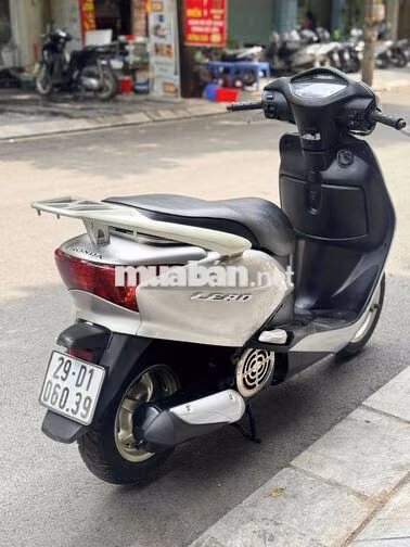 Honda Lead Bạc fi tiết kiệm xăng đời cuối