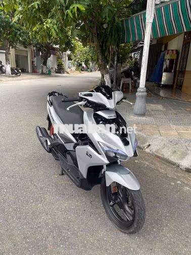 Honda Air Blade Bạc Xe tay ga