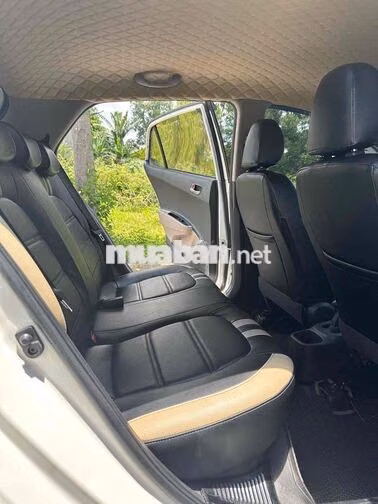 Hyundai I10 2014 1.0 AT Ấn Độ Tự động Trắng