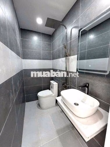 Hẻm 6m VƯỜN LÀI, 2 Tấm, 4 x 18m, 3 Phòng Ngủ, 3 wc