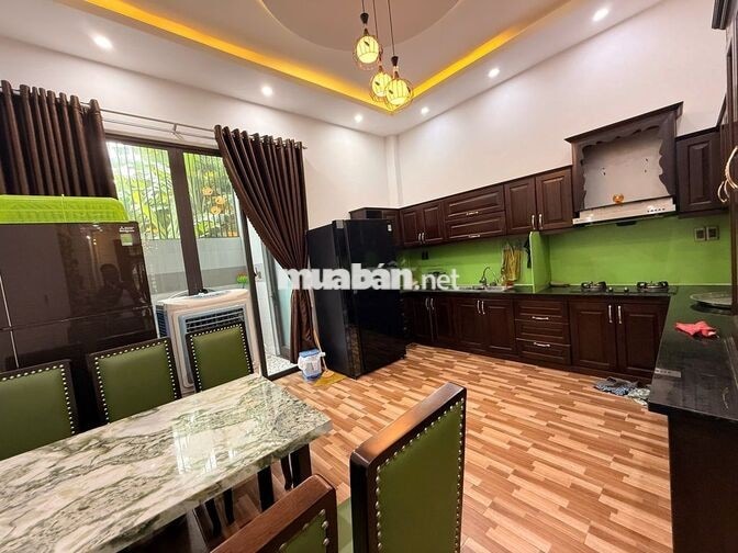 NHÀ 3 TẦNG 4PN 5WC KHU NAM VIỆT Á
