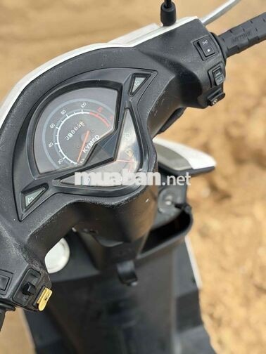 Kymco Candy 50 2011Trắng 50cc