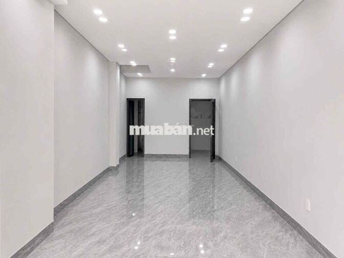 Cho thuê mặt bằng kinh doanh gần Aeon Mall Tân Phú khu vực trung tâm