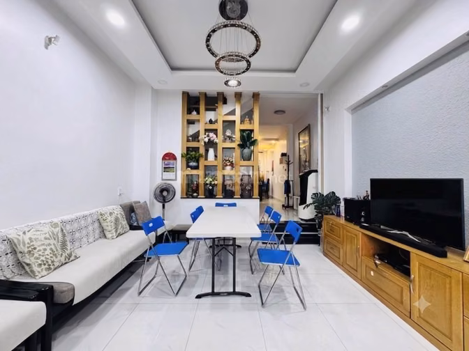 Bán nhà HXH Lữ Gia, Q11 gần nhà thi đấu Phú Thọ. Giá 3Tỷ290 còn TL