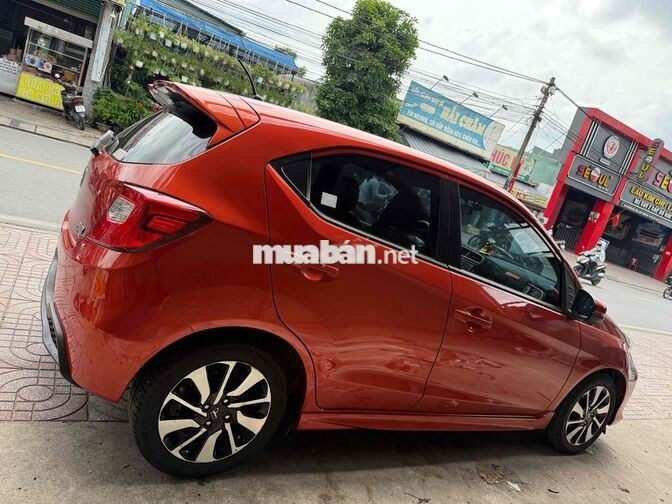 Honda Brio RS Cam Thể thao