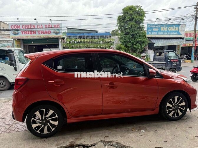 Honda Brio RS Cam Thể thao