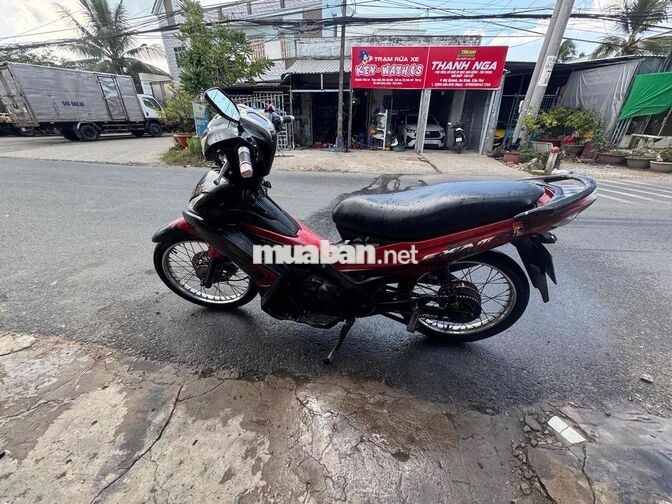 Yamaha Lexam 2023 Đỏ Đen