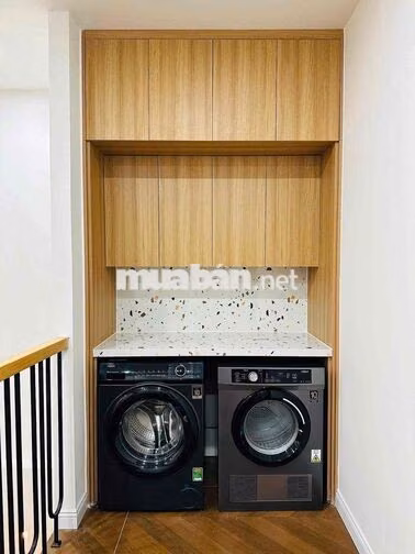 223 ✨ 🏡 CHO THUÊ NHÀ ĐẸP 2 TẦNG KIỆT RỘNG HOÀNG DIỆU