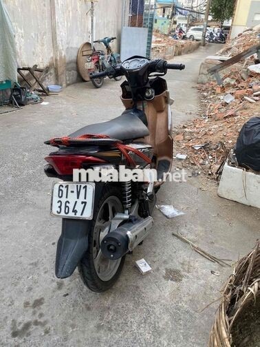Yamaha Novo 4 Nâu