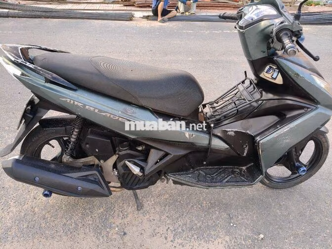 Honda Air Blade 2014 Xanh - đen