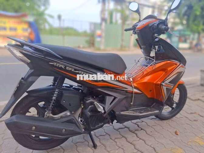 Honda Air Blade 2014 Cam đen
