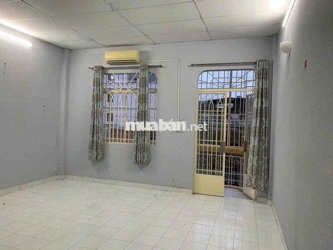 Nguyên căn 3PN 3WC sát mt Đào Duy Từ, Phú Nhuận | 1tr2l