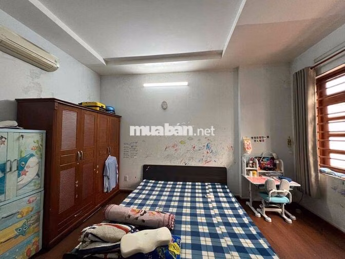 Bán Nhà 2 Tầng 104M2, Ngay Quốc Lộ 13 - Hiệp Bình Phước - Thủ Đức