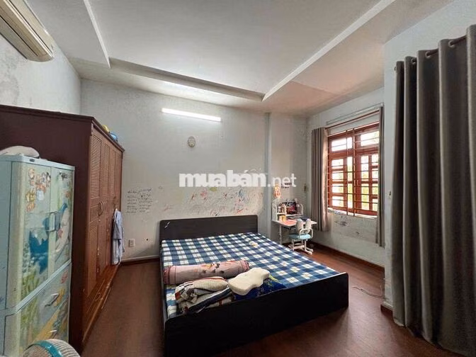 Bán Nhà 2 Tầng 104M2, Ngay Quốc Lộ 13 - Hiệp Bình Phước - Thủ Đức